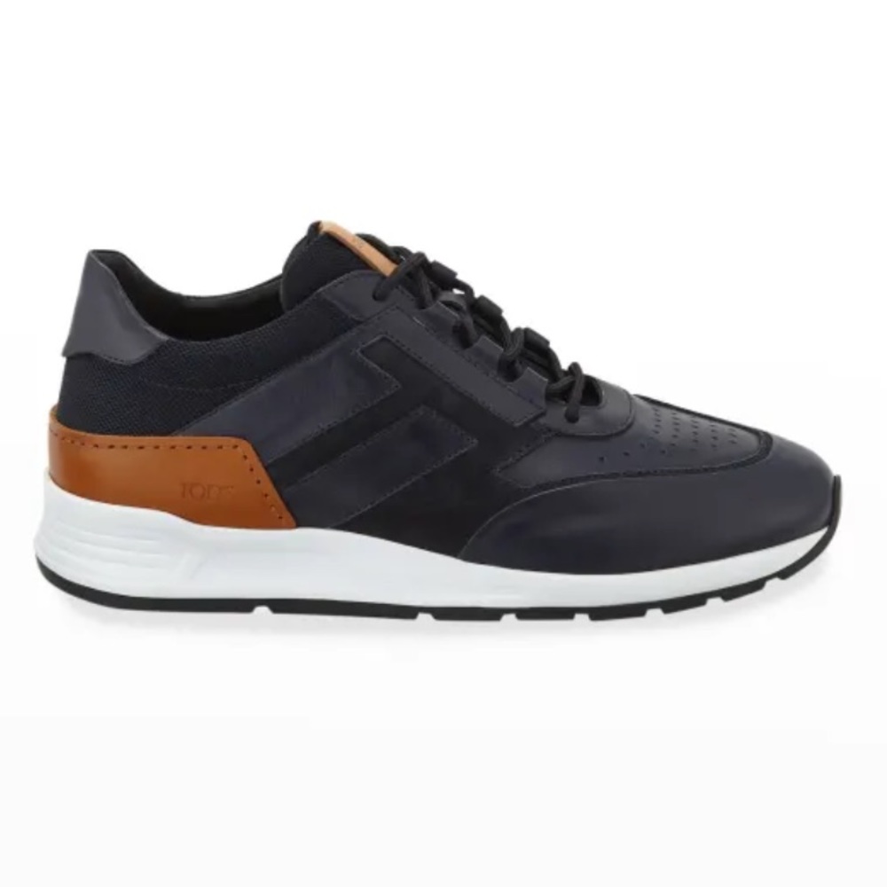 Tod’s men’s leather trainer 56-B